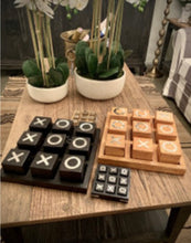 Load image into Gallery viewer, LARGE NATURAL WOODEN TIC TAC TOE